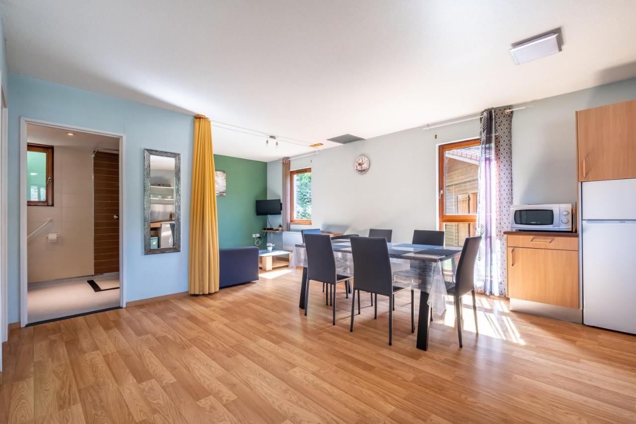Le Hameau Du Comte De Foix - 11 Chalets En Ariege Mercus-Garrabet Εξωτερικό φωτογραφία