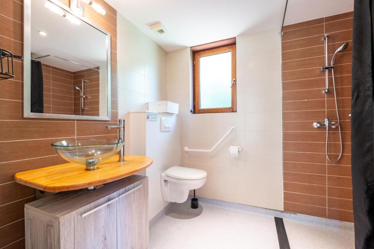 Le Hameau Du Comte De Foix - 11 Chalets En Ariege Mercus-Garrabet Εξωτερικό φωτογραφία