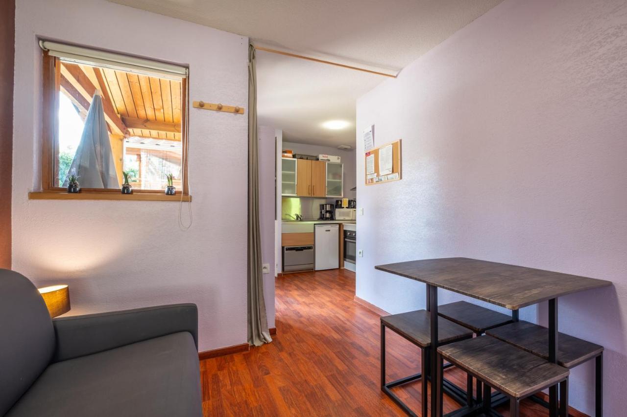 Le Hameau Du Comte De Foix - 11 Chalets En Ariege Mercus-Garrabet Εξωτερικό φωτογραφία